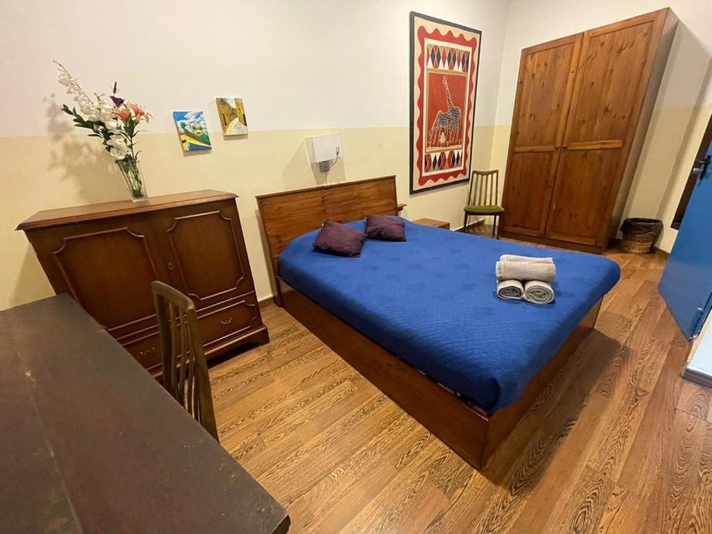 Marco Polo Party Hostel Saint Julian's Екстериор снимка