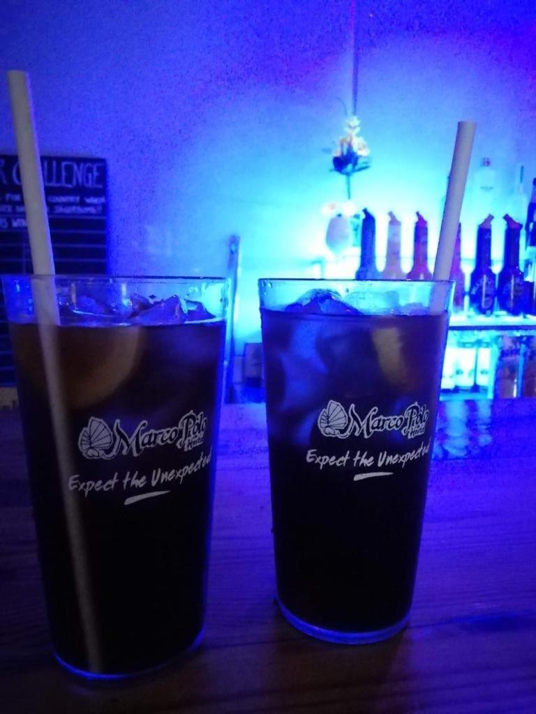 Marco Polo Party Hostel Saint Julian's Екстериор снимка