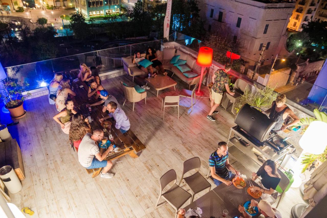 Marco Polo Party Hostel Saint Julian's Екстериор снимка